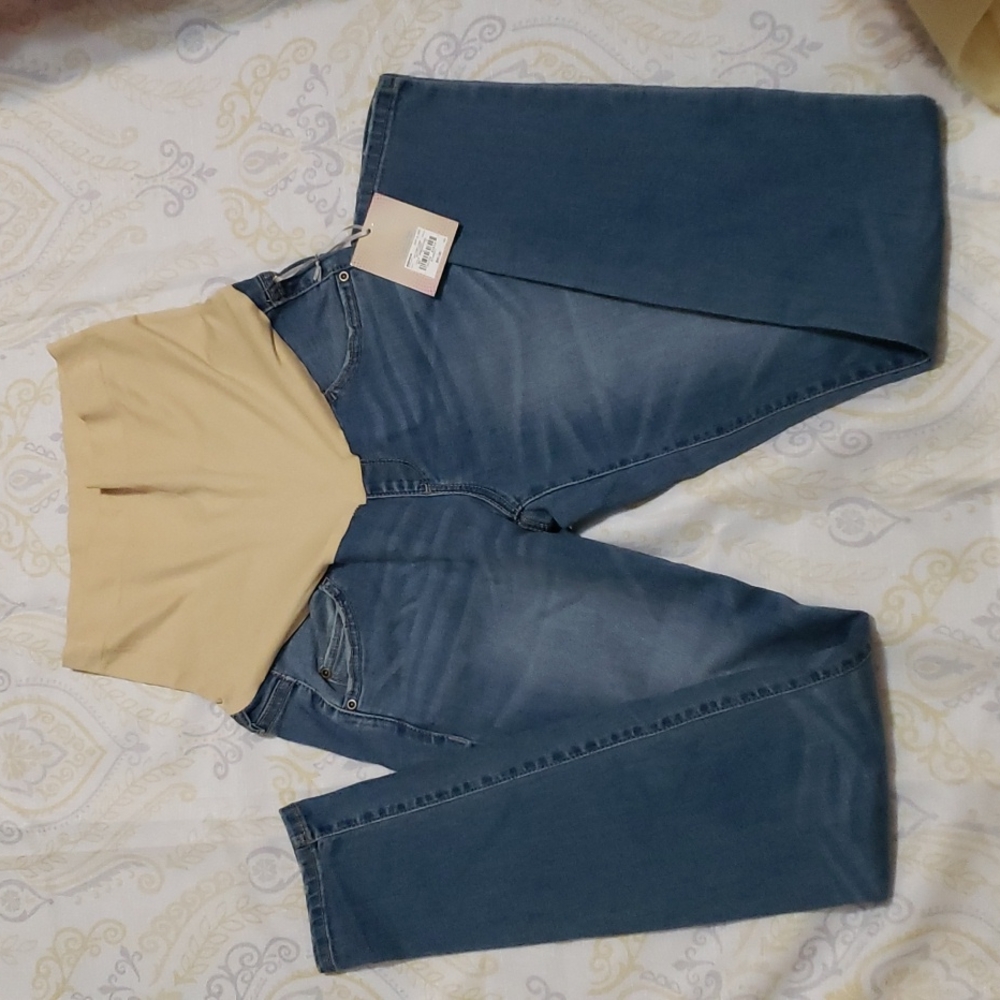 Maternity Jeans by Aglow